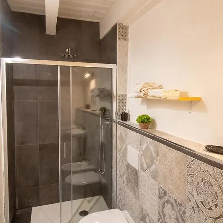 Casa Moon Affittacamere 3*