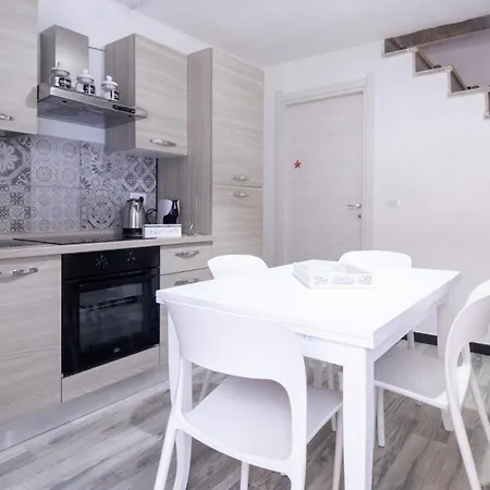 Affittacamere Casa Moon 3*